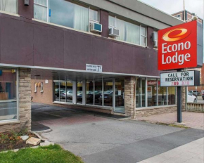 Гостиница Econo Lodge Downtown Ottawa  Оттава